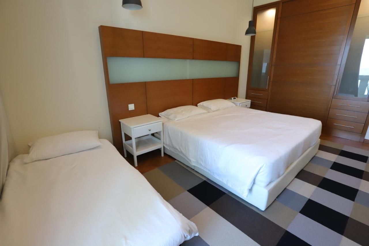 The Straits Quay Marina By Messina Clive Apartment George Town Exterior photo