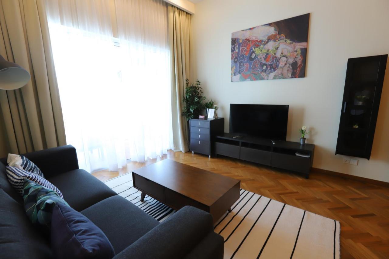 The Straits Quay Marina By Messina Clive Apartment George Town Exterior photo